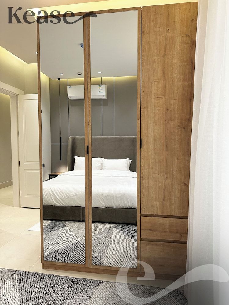 Tawun B3-11 Royal touch Balcony AZ24 Design Apartment, 3 Bedrooms 9