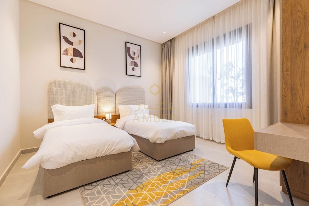 Amber Hospitality - Al Rawdah Superior Apartment
