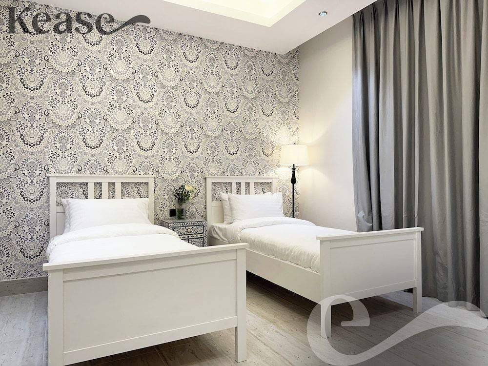 Kease Al Wahah K-2 Royal Touch AX68