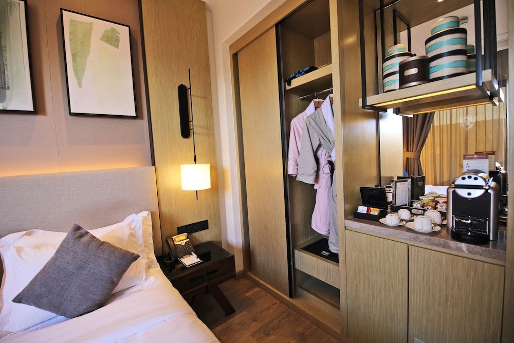 Braira Al Yarmouk Standard Double Room 6