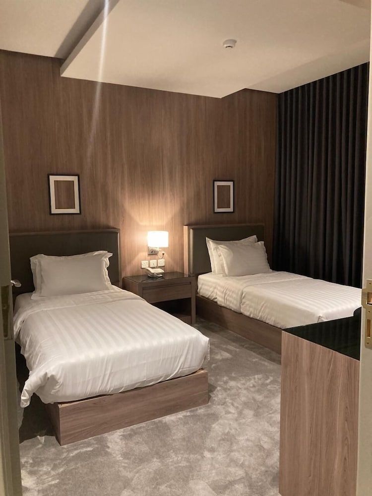 Landwalk Al Aqiq Riyadh Hotel Family Apartment, 2 Bedrooms , 2 bedrooms, 1 living room 4