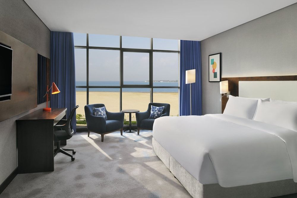 Standard Room, 1 King Bed, Sea View