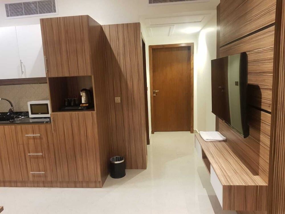 grand view hotel almarwa Luxury Studio 9