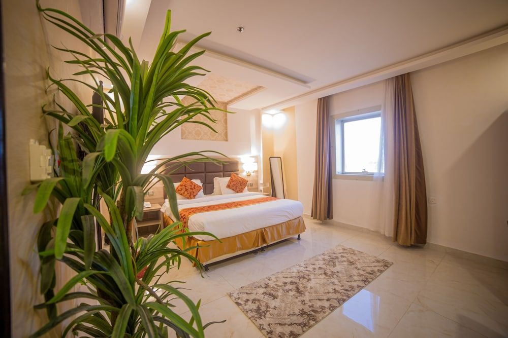Hikayet Abeer Hotel Suites Basic Suite 3
