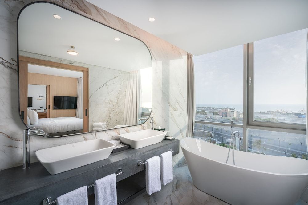 Presidential Suite, Sea View
