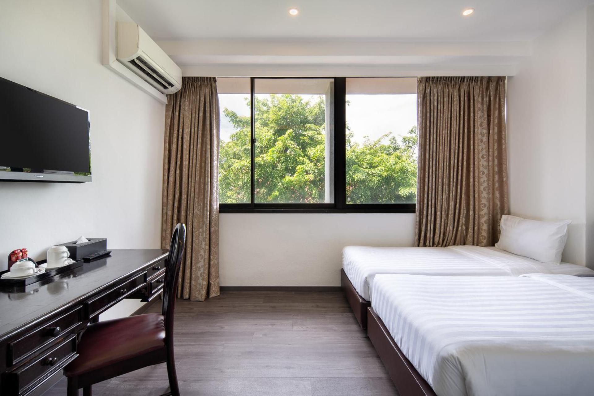 Twin Room