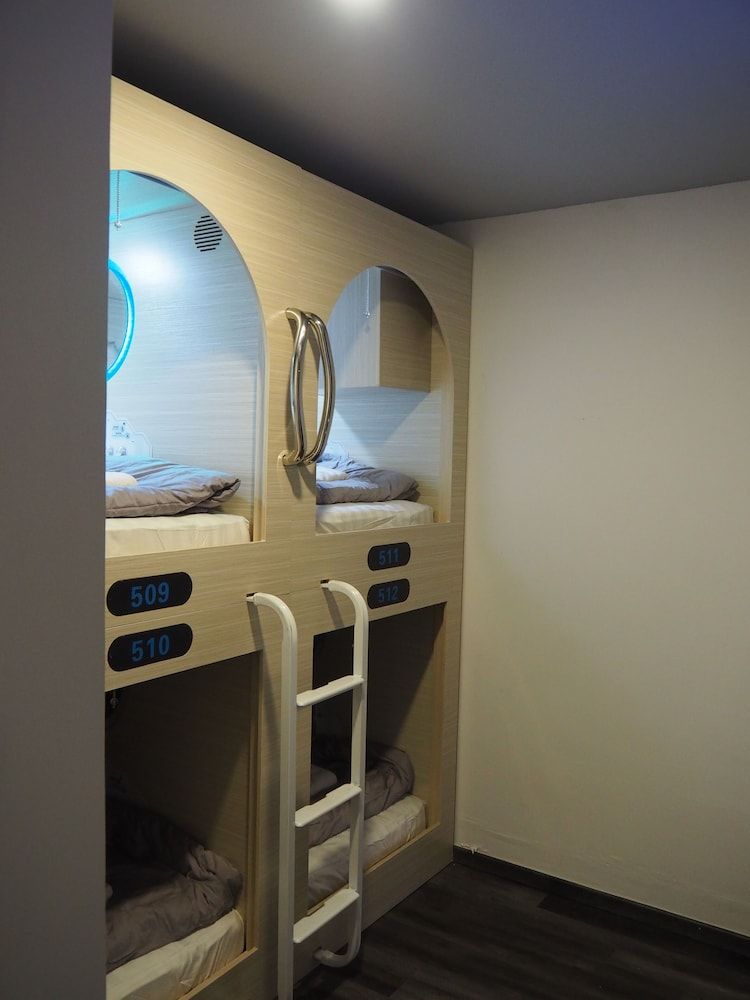 Coller Chinatown Basic Shared Dormitory, Mixed Dorm 3