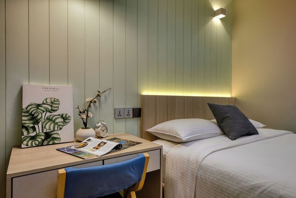 Habyt Studios Kallang Premier Studio, 1 Queen Bed