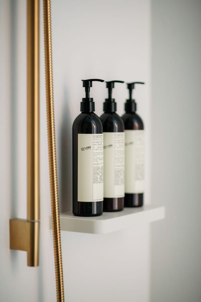 The Singapore EDITION Deluxe Double, Larger Guest room, 2 Double, City view 6