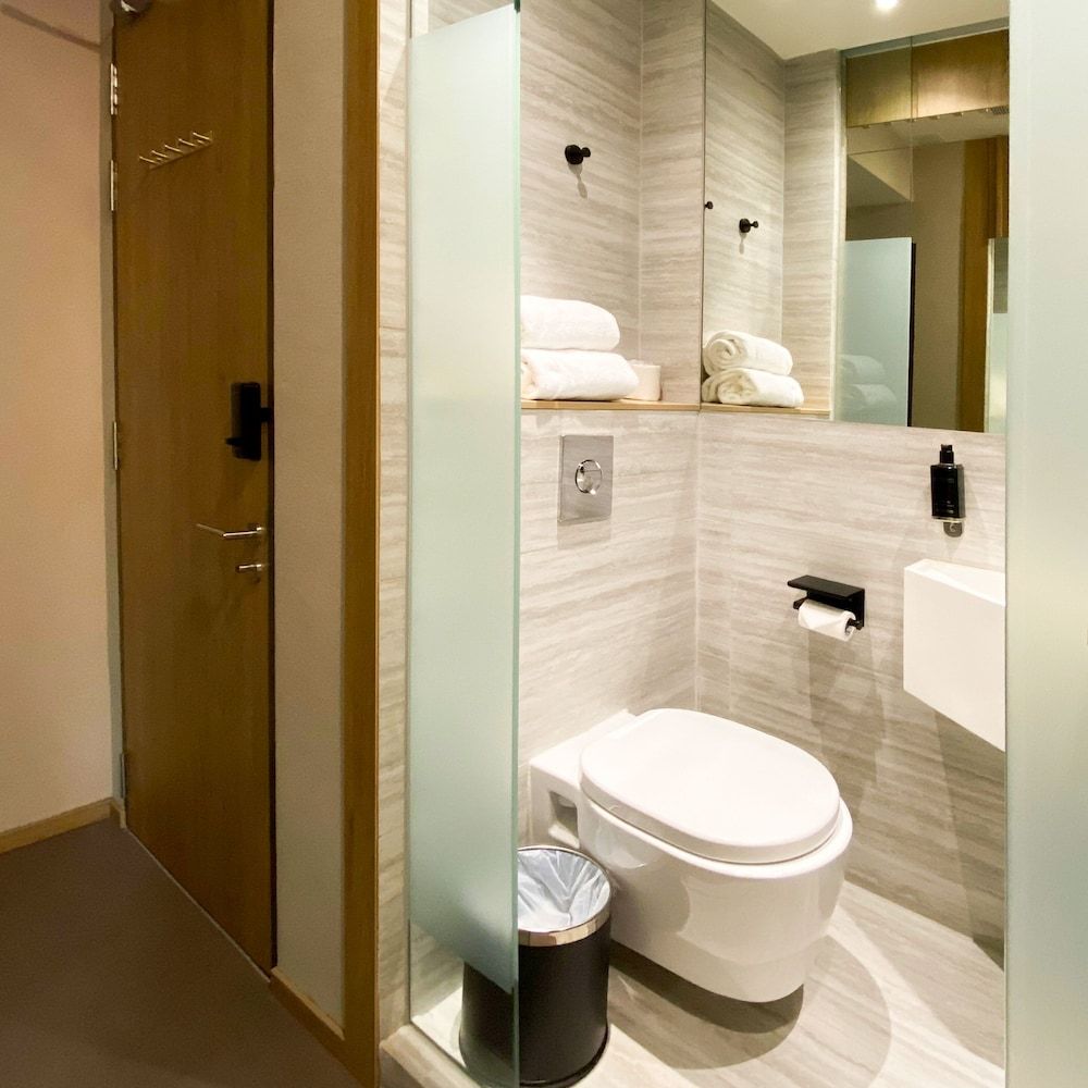 ST Signature Tanjong Pagar, DAYUSE, 8 hours: 10AM-6PM Double, Window, DAYUSE, 8 hours: 10AM-6PM 11