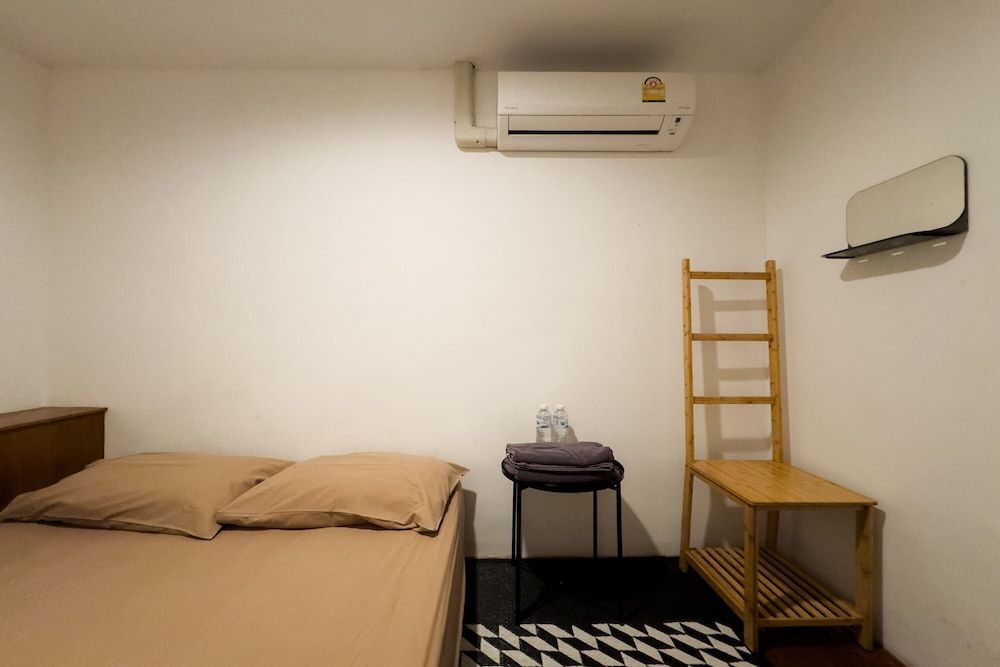 Double Room, 1 Queen Bed