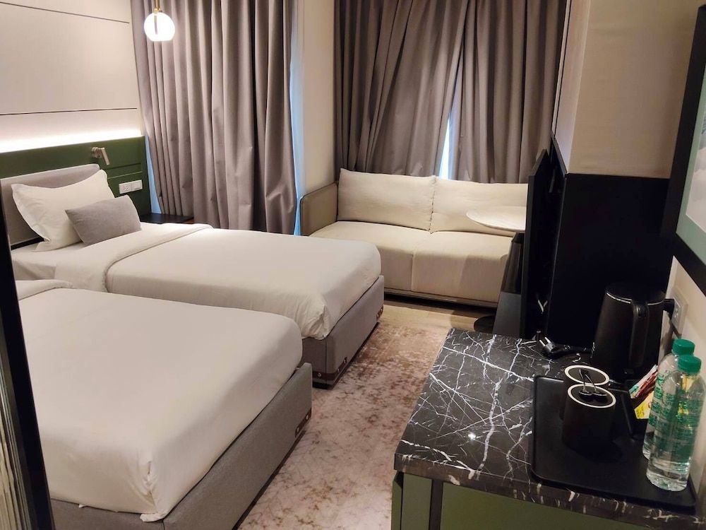 Cha Chiangmai Luxury Luxury Twin Room 2