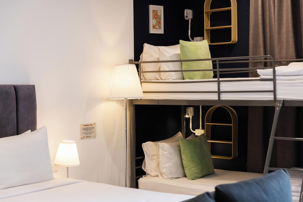 AMIRI PLACE HOTEL Family Room 13