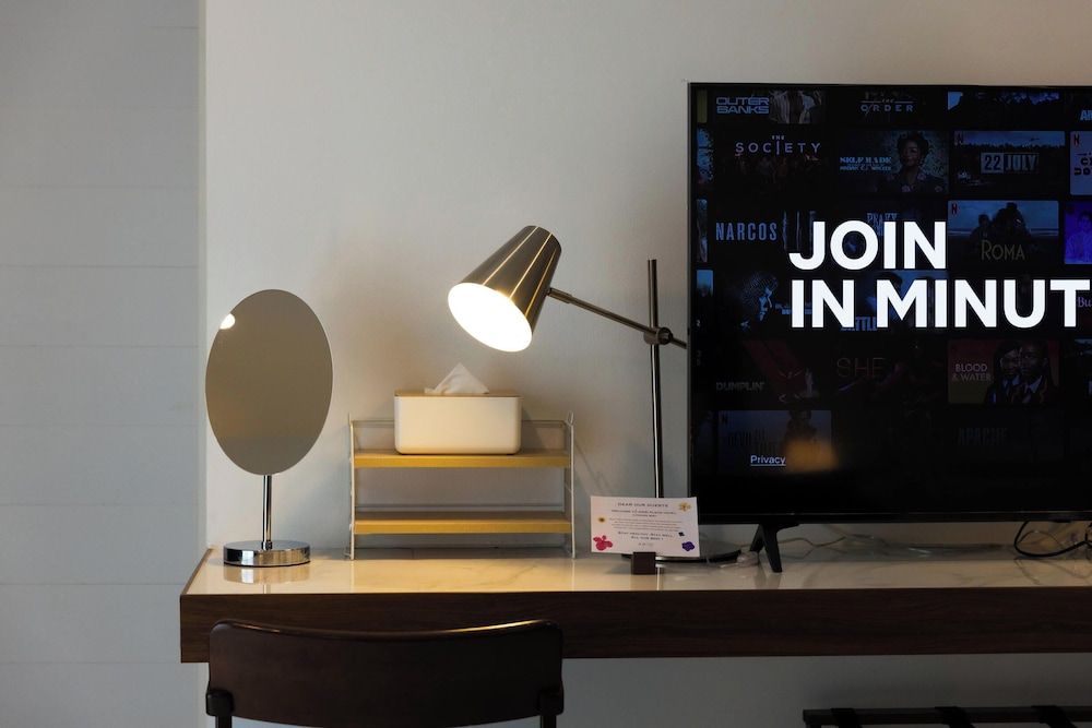 AMIRI PLACE HOTEL Family Room 30