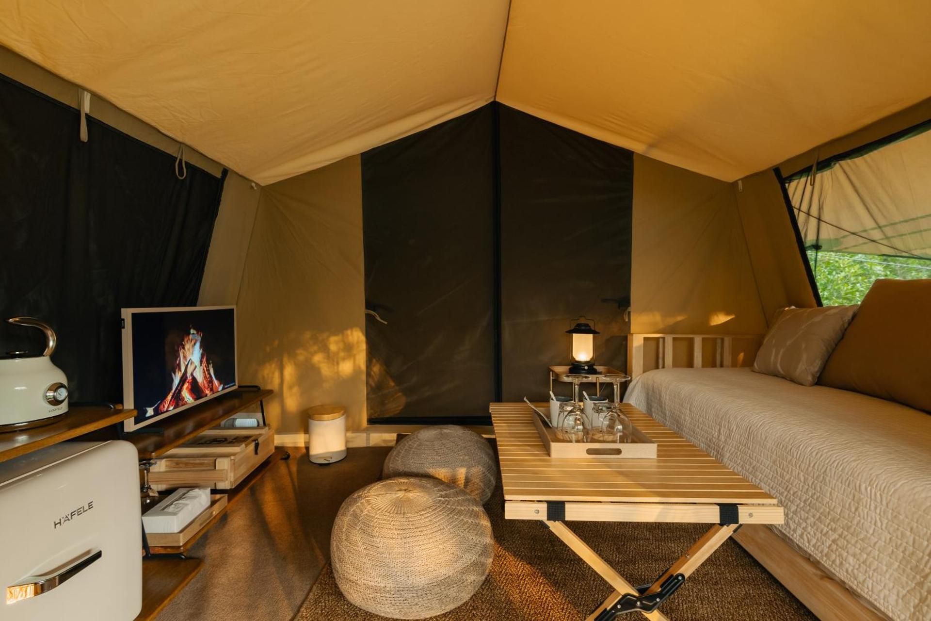 Glamping Suite