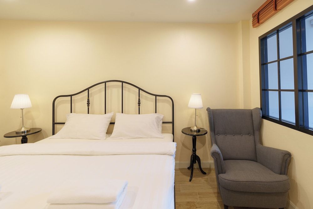 Holiday Cottage Hotel Chiang Mai