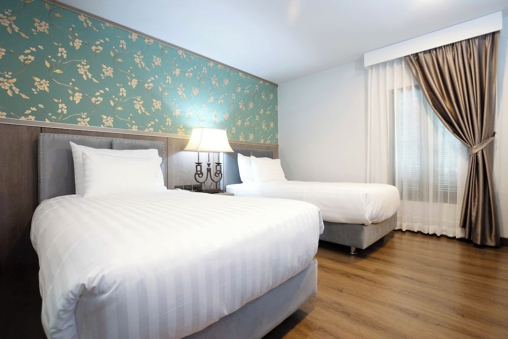 Superior Twin Room