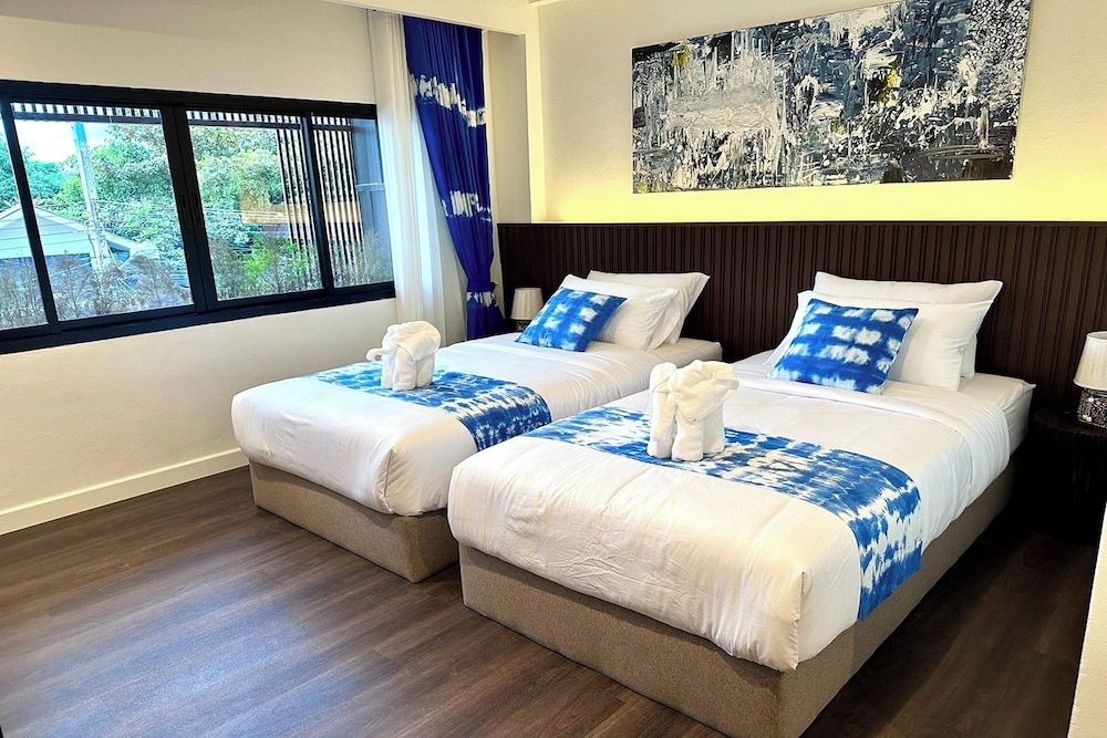 Deluxe Twin Room