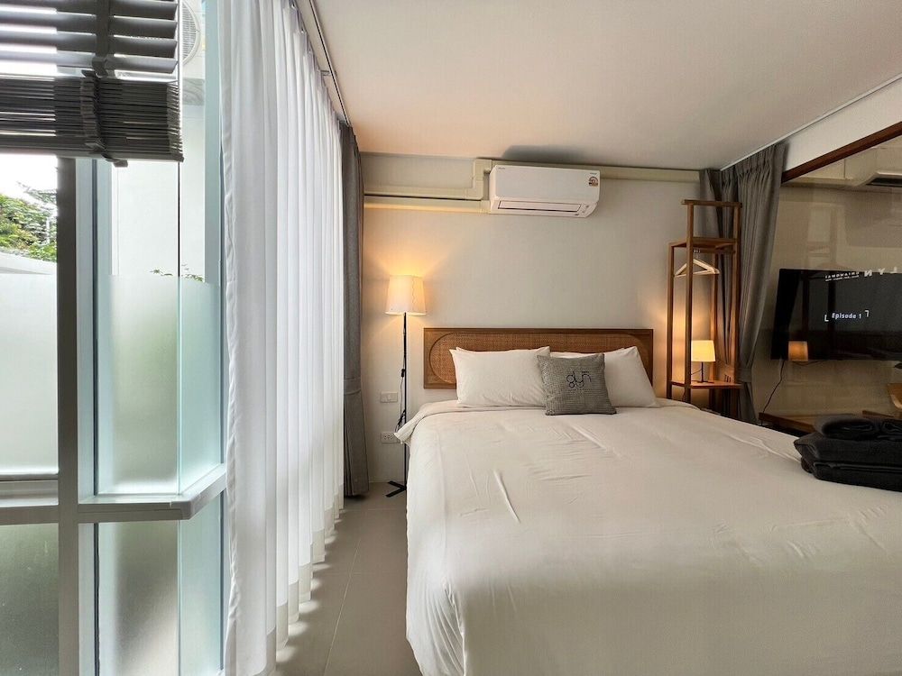 Glyn Chiangmai Deluxe Room 4