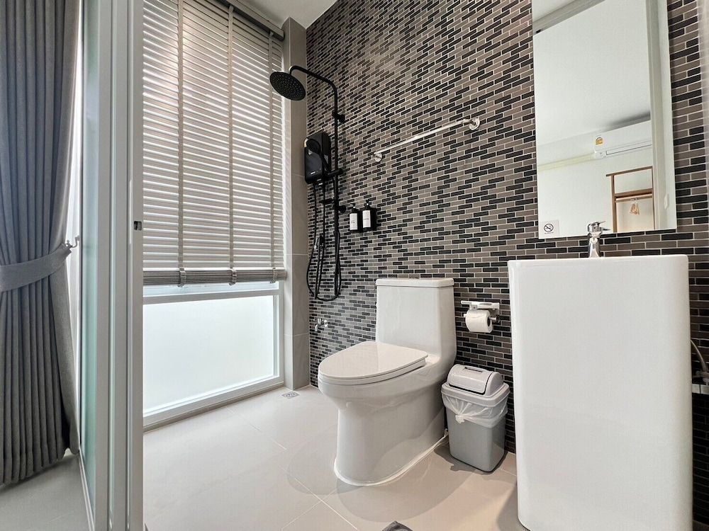 Glyn Chiangmai Deluxe Room 16