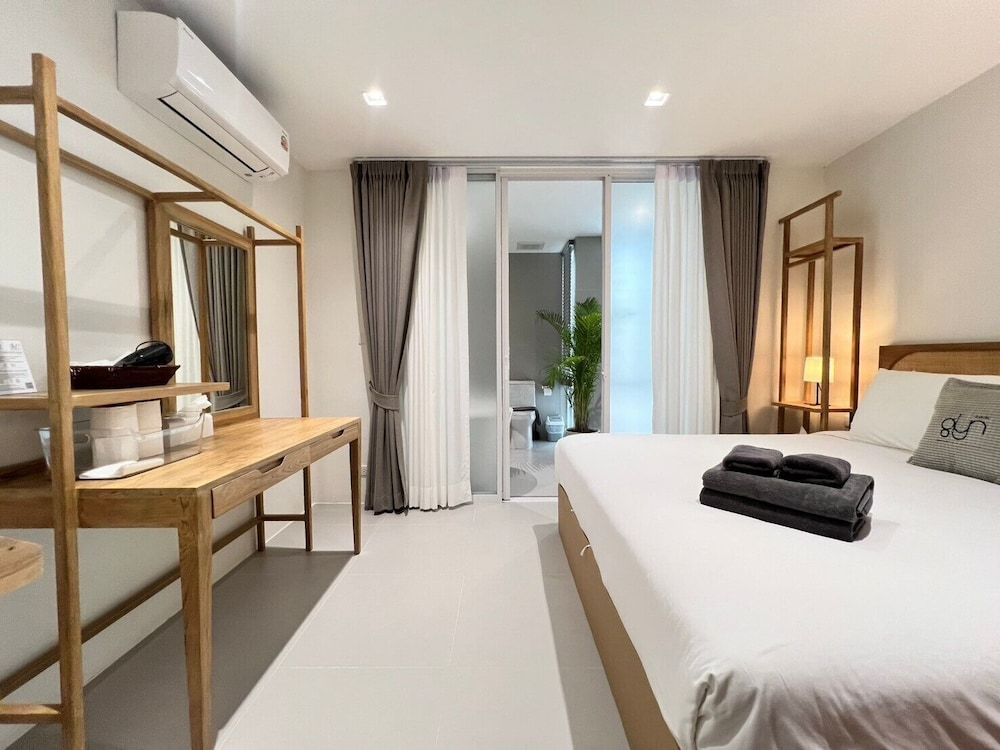 Glyn Chiangmai Deluxe Room 6