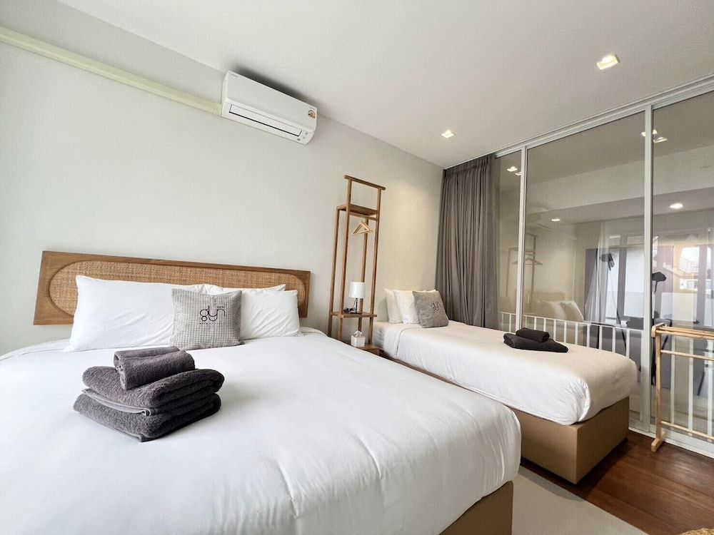 Glyn Chiangmai Deluxe Room 8