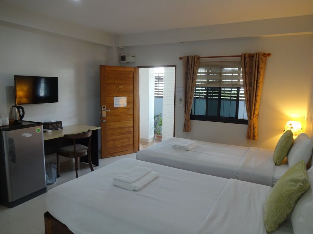 Standard Twin Room, Ground Floor