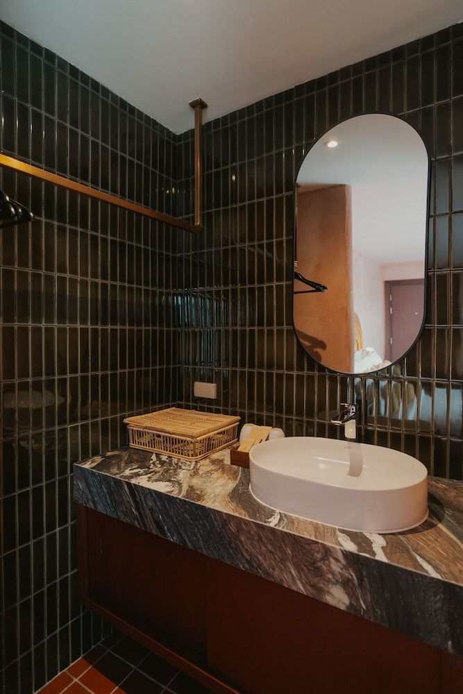 Hotel Clay Chiang Mai Standard Double Room 9