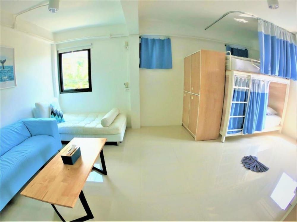 The Rock Samui Poshtel Lamai Beach Shared Dormitory, Women only 7