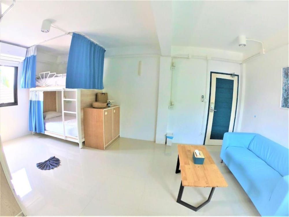 The Rock Samui Poshtel Lamai Beach Shared Dormitory, Women only 8