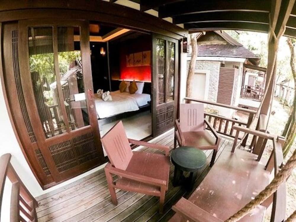 Bhundhari Resort & Villas Samui Deluxe Villa 11