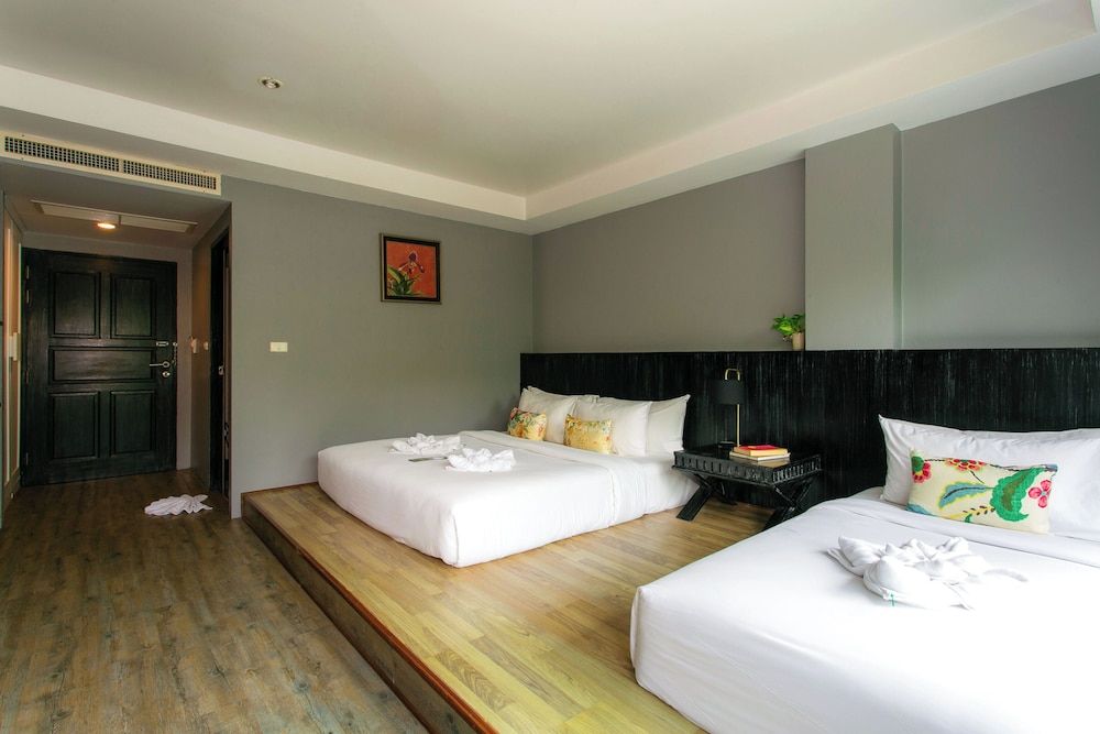 JALMIN Samui Hotel Deluxe Triple Room 5