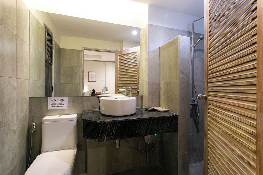 JALMIN Samui Hotel Economy Triple Room 14