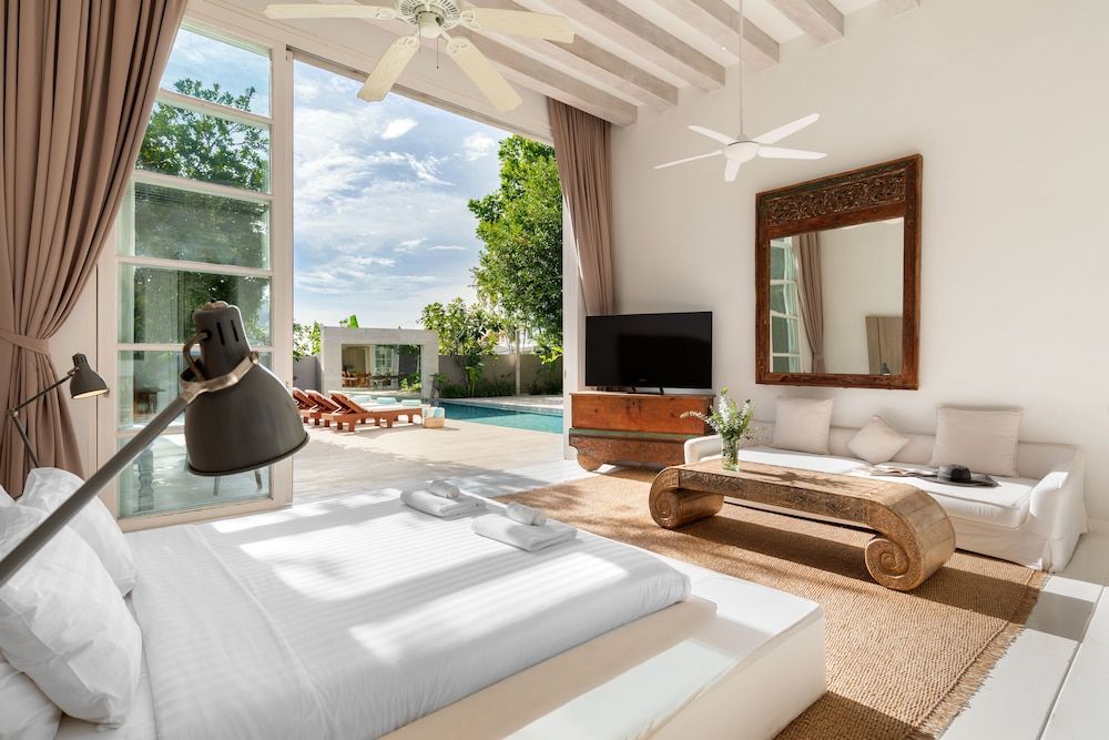 Villa Akasha