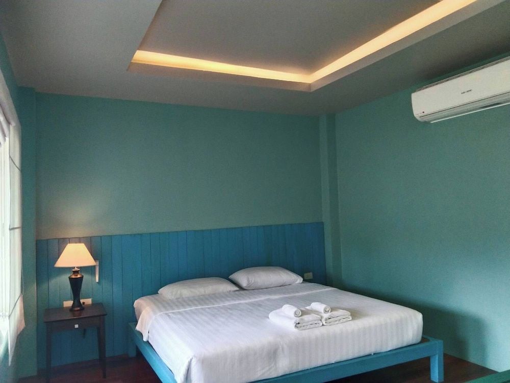 Samui Tonggad Resort Basic Suite