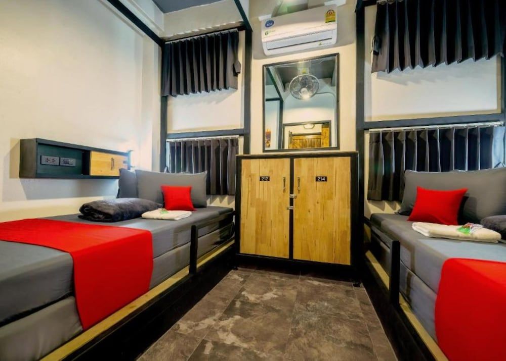 Economy Twin Room
