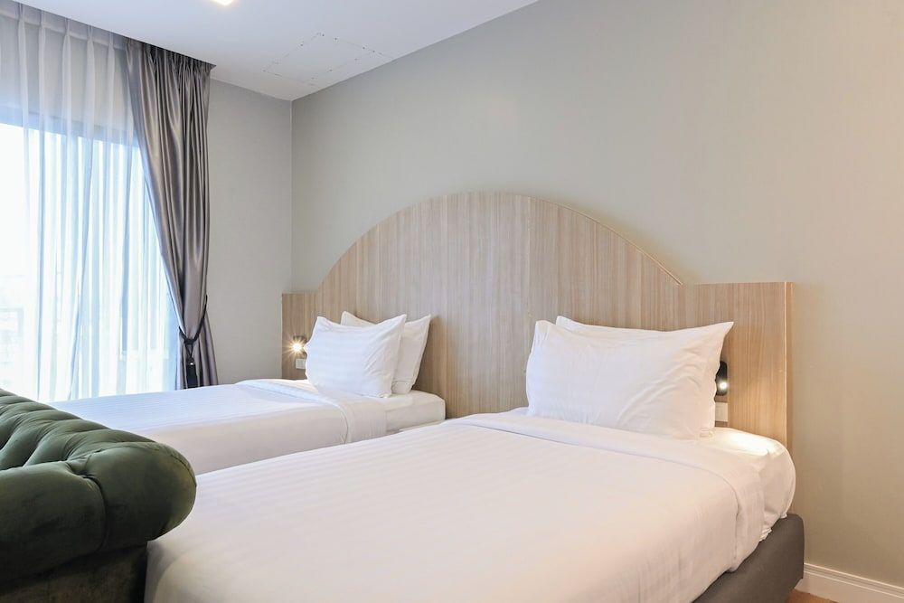 Shewin de Bangkok Deluxe Twin Room 4