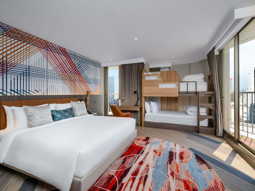 Family Room, Multiple Beds, Balcony