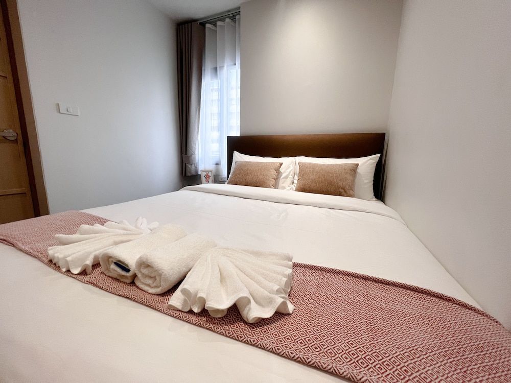 Business Single Room, 1 Queen Bed, Non Smoking