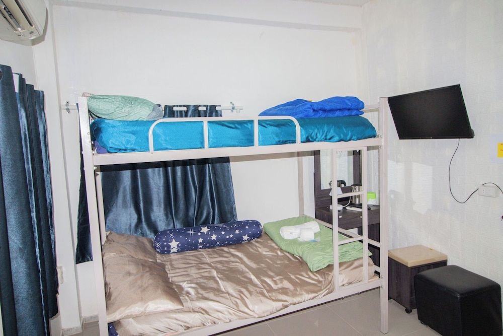 Basic Shared Dormitory, Non Smoking