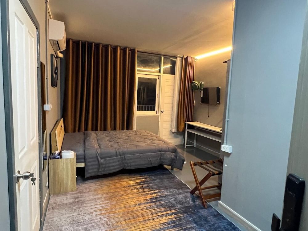 City Apartment