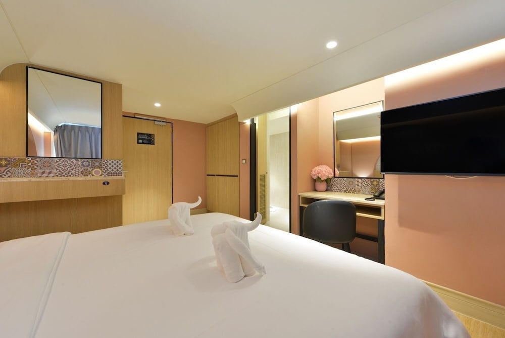 Executive Double Room with Bathtub