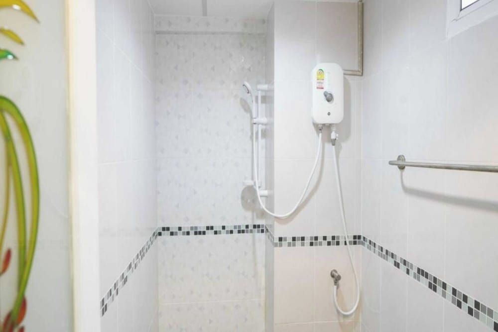 RQ Suvarnabhumi Airport by Collection O Superior Double Room 7