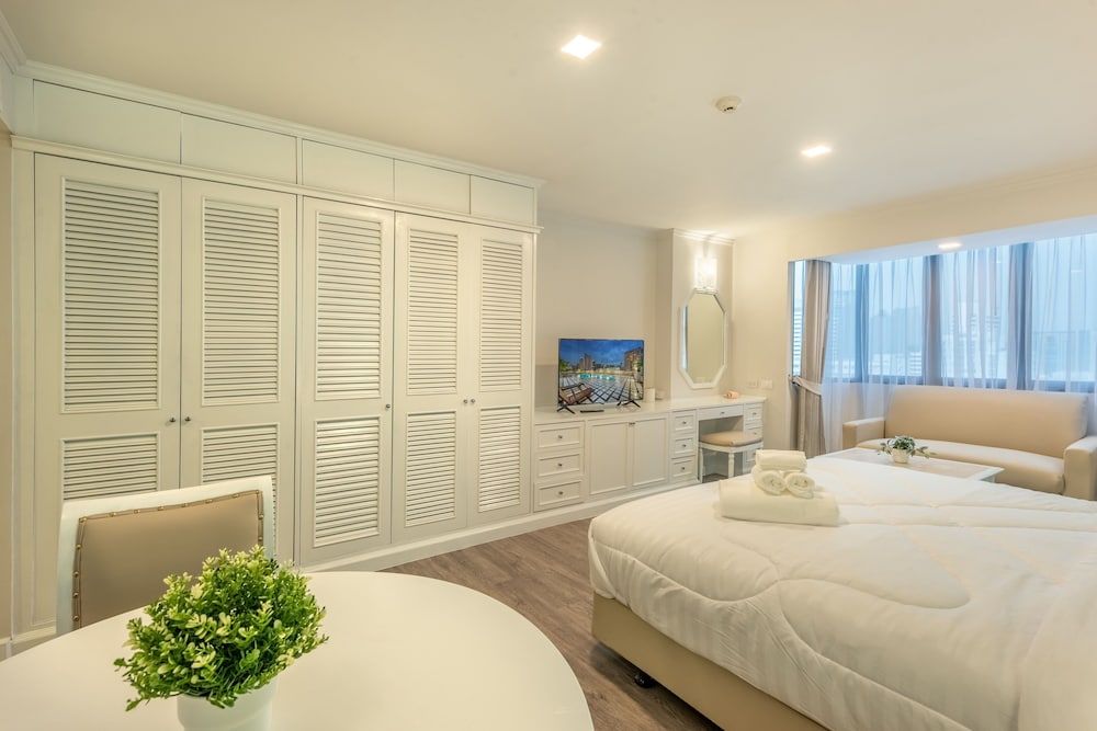 Neom Town Residence Deluxe Studio 3