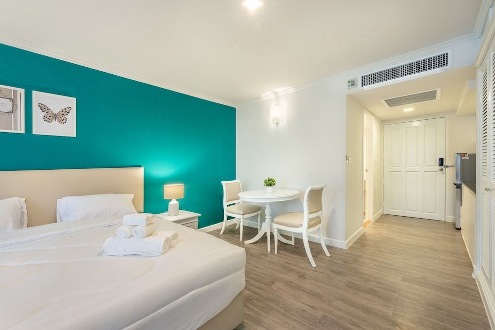 Neom Town Residence Deluxe Studio 4