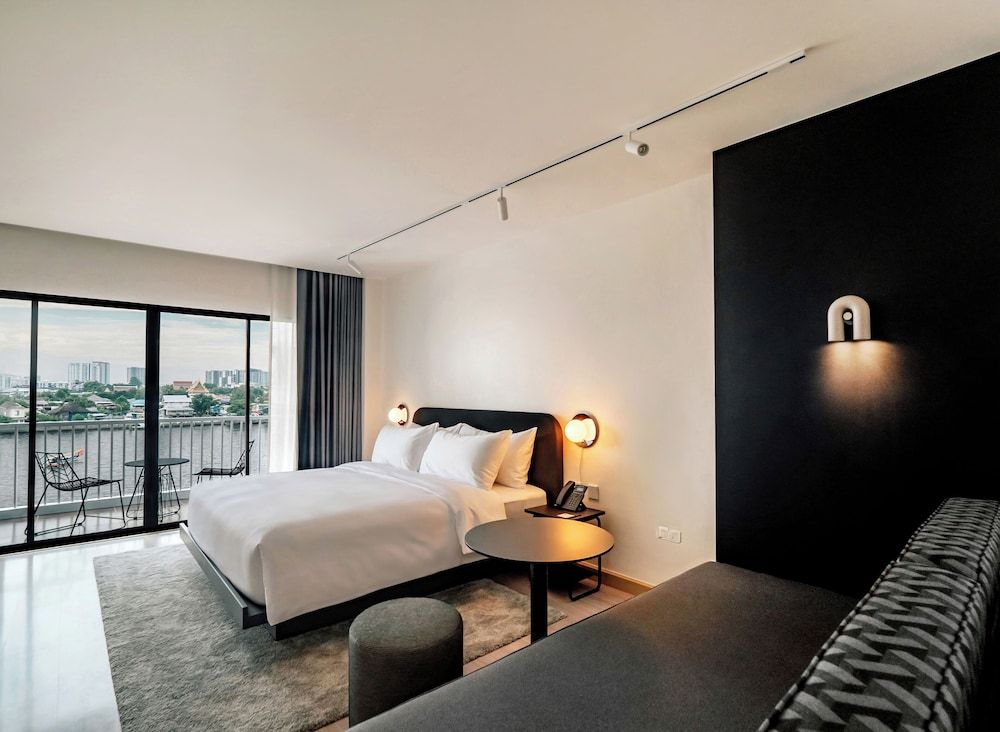 Premium Room, 1 King Bed