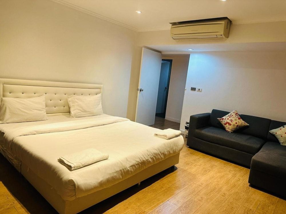 Signature Apartment