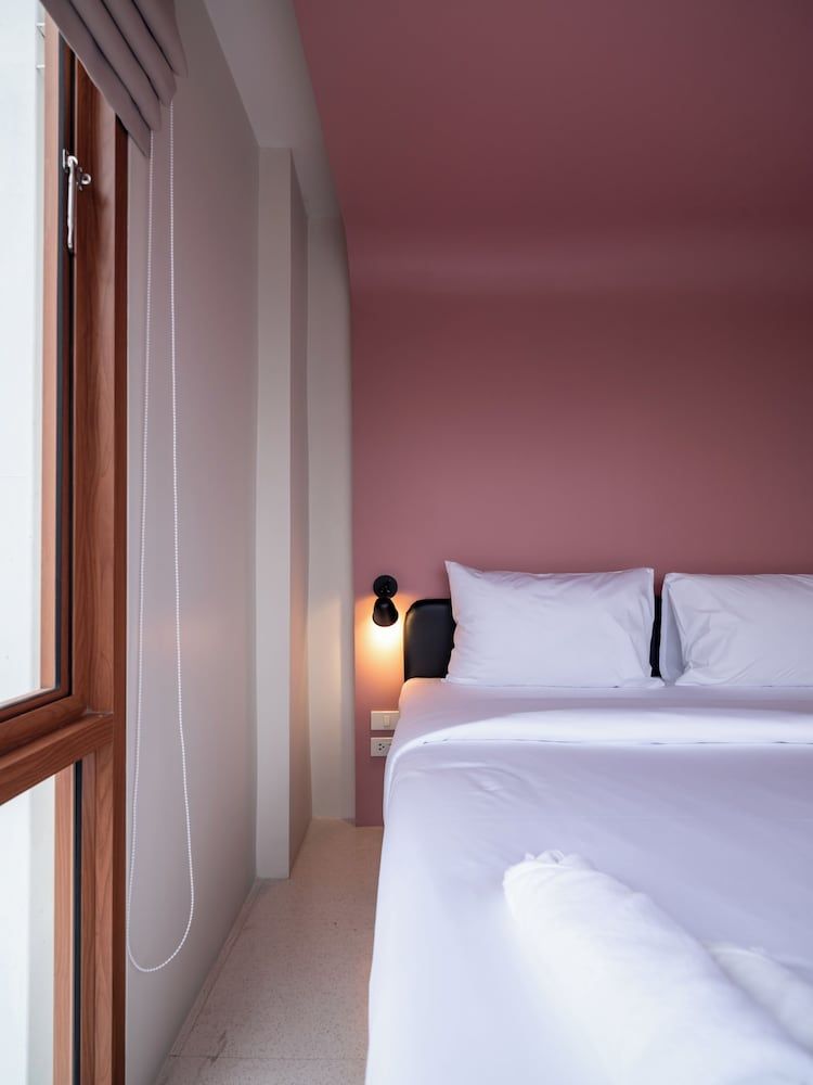 Bedtime Storeys Executive Apartment, 4 Bedrooms, City View 16