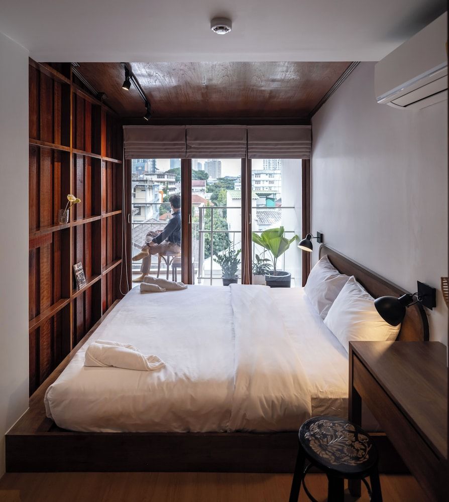 Bedtime Storeys Presidential Apartment, 4 Bedrooms, City View 7