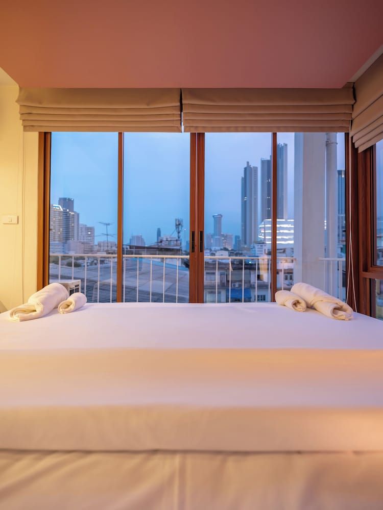 Bedtime Storeys Executive Apartment, 4 Bedrooms, City View 14